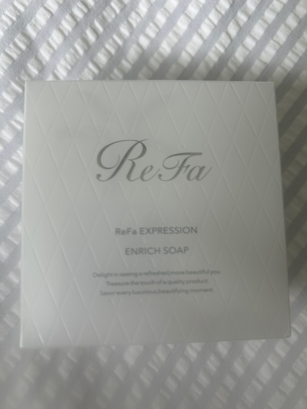 Expression Enrich Soap - White
